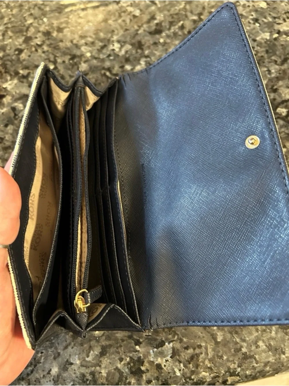 Michael Kors Navy Jet Set Chain Tote & Vanilla Fulton Wallet Set